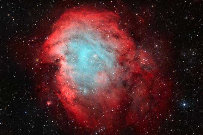 Sh2-252, nota talvolta anche col nome proprio Nebulosa Testa di Scimmia, è una nebulosa a emissione visibile nella parte settentrionale della costellazione di Orione al confine coi Gemelli. - Copyright: Giacomo Pro